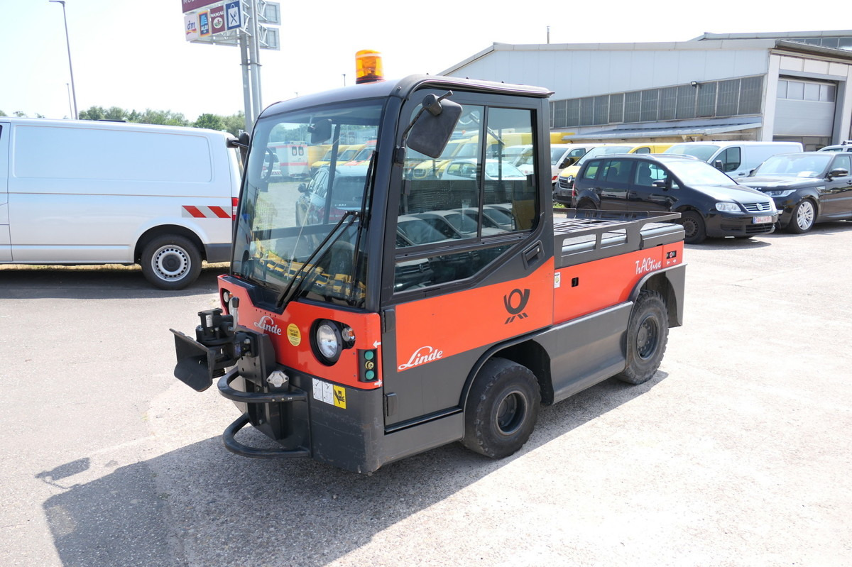 LINDE P250 Schlepper AHK Batterie 50/2020 - Remolcadora: foto 1 LINDE P250 Schlepper AHK Batterie 50/2020 - Remolcadora: foto 1