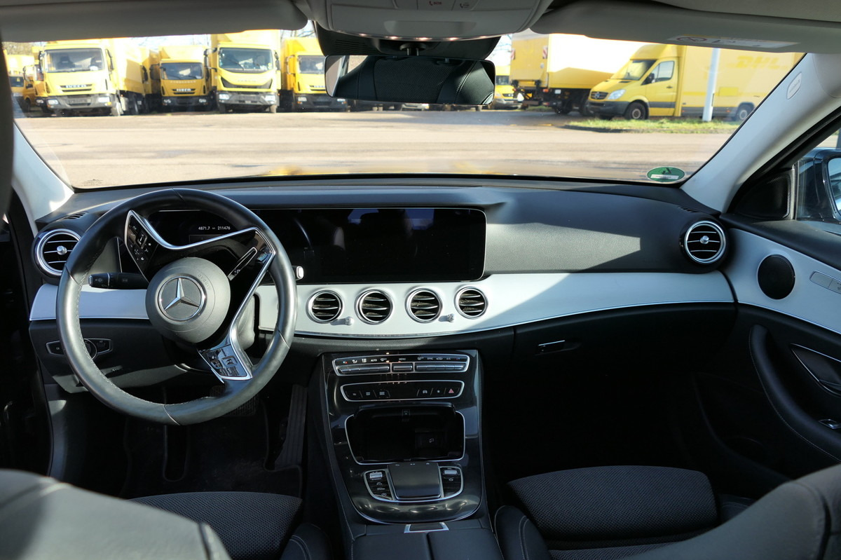 Sedan MERCEDES-BENZ E 220 d AVANTGARDE KLIMA: foto 9 Sedan MERCEDES-BENZ E 220 d AVANTGARDE KLIMA: foto 9