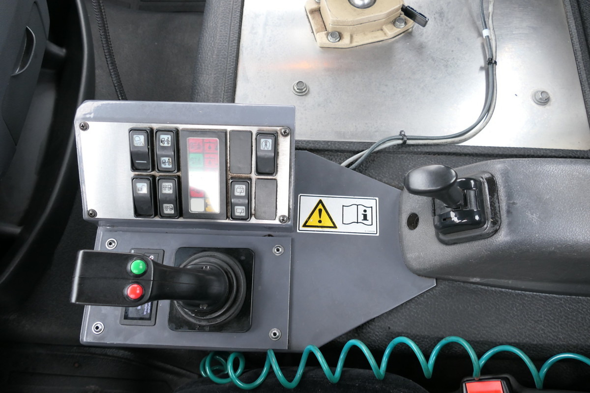 Camión portacontenedore/ Intercambiable MERCEDES-BENZ KAMAG WBH 25 Wiesel Terberg Umsetzfahrz. Sattelk: foto 12