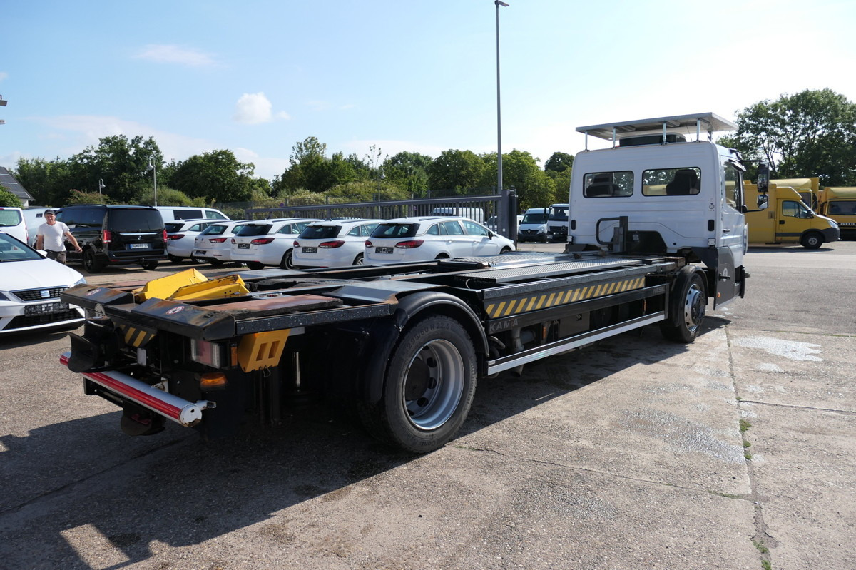 MERCEDES-BENZ Kamag Wiesel WBH 25 Wiesel Umsetzfahrzeug - Camión portacontenedore/ Intercambiable: foto 4 MERCEDES-BENZ Kamag Wiesel WBH 25 Wiesel Umsetzfahrzeug - Camión portacontenedore/ Intercambiable: foto 4