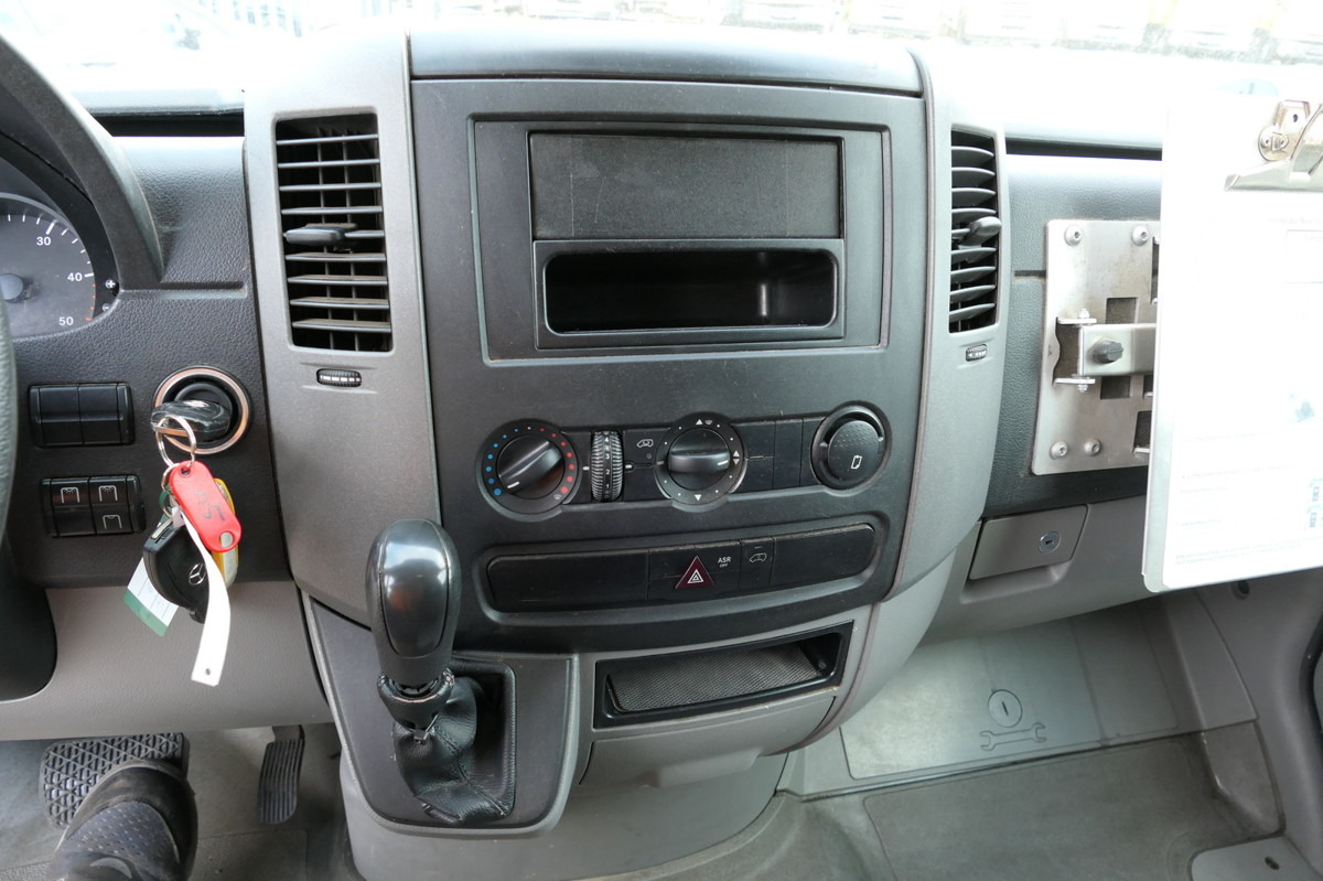 Furgoneta caja cerrada MERCEDES-BENZ SPRINTER 310 CDI MAXI EURO-5 KOFFER REGALE KAMER: foto 10