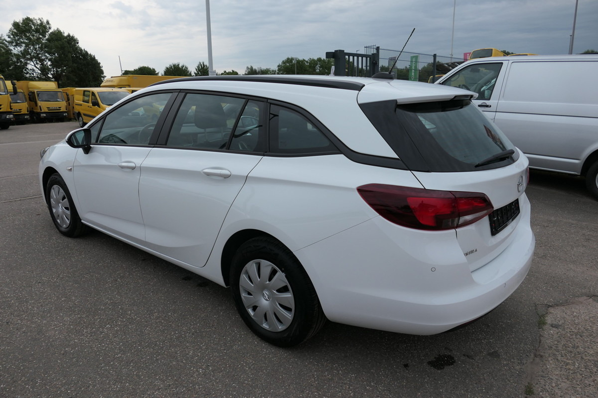OPEL Astra Sports Tourer 1.5 CDTI KLIMA - Coche familiar: foto 4 OPEL Astra Sports Tourer 1.5 CDTI KLIMA - Coche familiar: foto 4
