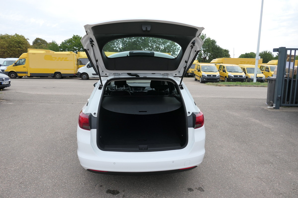 OPEL Astra Sports Tourer 1.5 CDTI KLIMA - Coche familiar: foto 5 OPEL Astra Sports Tourer 1.5 CDTI KLIMA - Coche familiar: foto 5