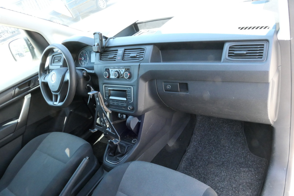 Furgoneta pequeña VW Caddy 2.0 TDI 4Motion Klima Werkstatteinbauten T: foto 7