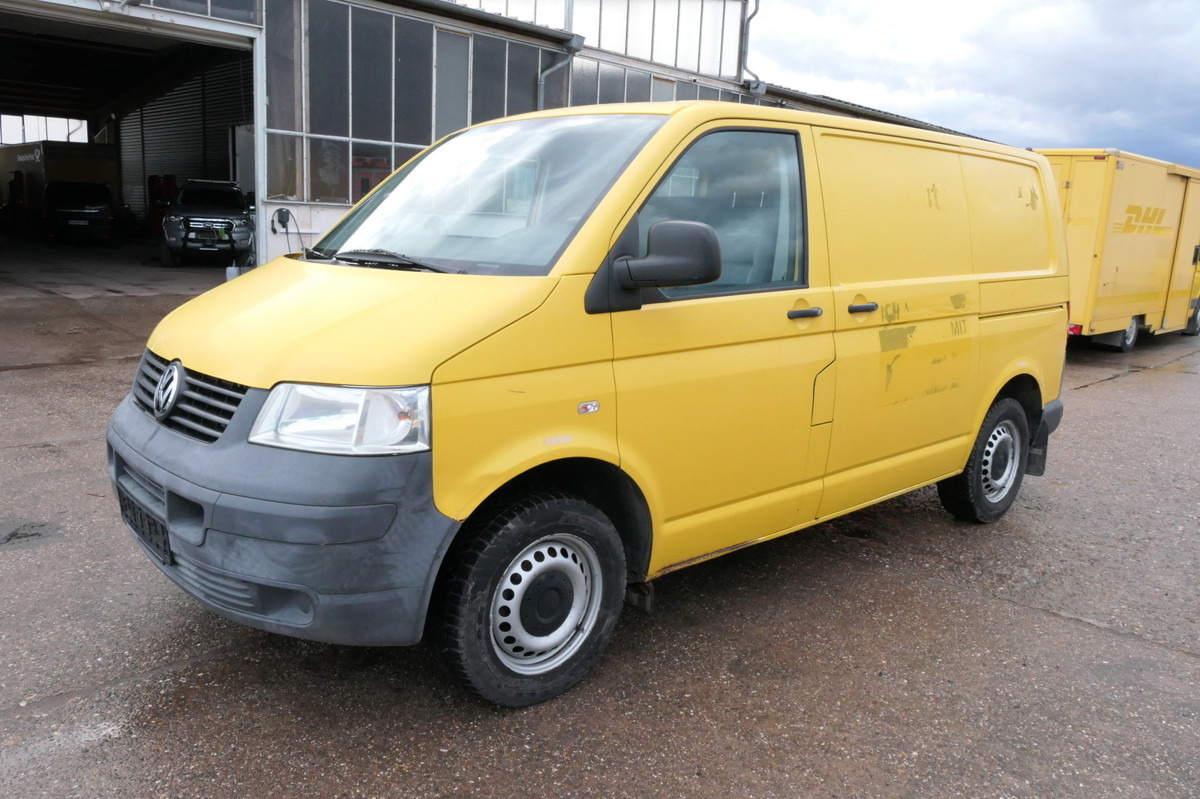 VW T5 Transporter 1.9 TDI PARKTRONIK 2xSCHIEBETÜR - Furgoneta pequeña: foto 3 VW T5 Transporter 1.9 TDI PARKTRONIK 2xSCHIEBETÜR - Furgoneta pequeña: foto 3