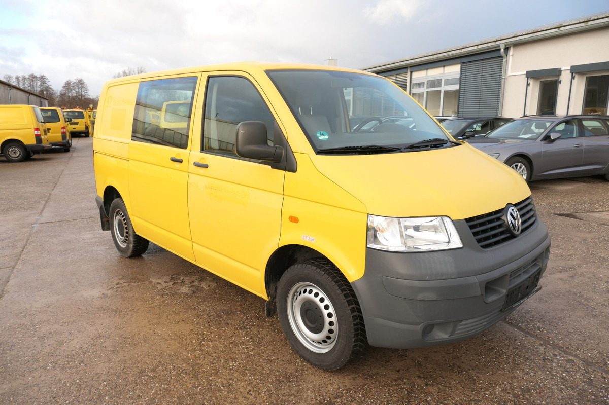 VW T5 Transporter 1.9 TDI PARKTRONIK 2xSCHIEBETÜR - Furgoneta pequeña: foto 3 VW T5 Transporter 1.9 TDI PARKTRONIK 2xSCHIEBETÜR - Furgoneta pequeña: foto 3