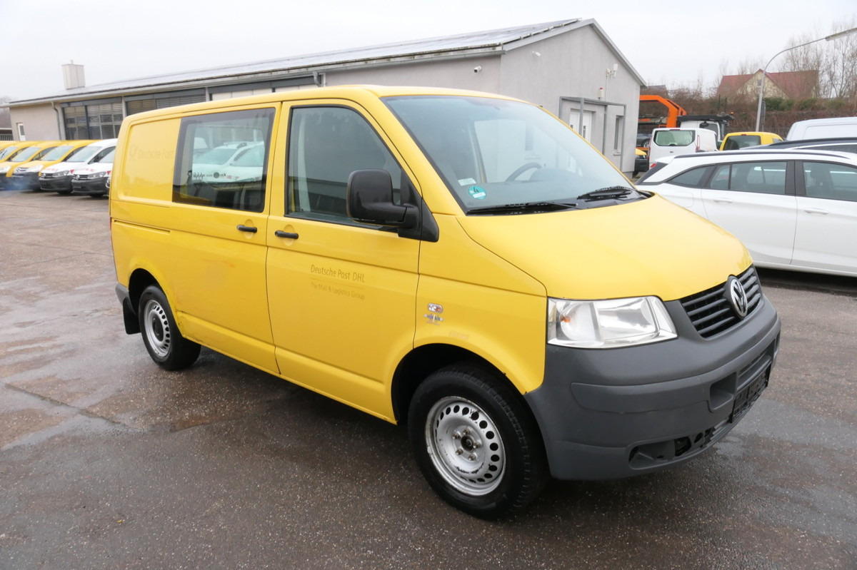 VW T5 Transporter 1.9 TDI PARKTRONIK 2xSCHIEBETÜR S - Furgoneta pequeña: foto 3 VW T5 Transporter 1.9 TDI PARKTRONIK 2xSCHIEBETÜR S - Furgoneta pequeña: foto 3