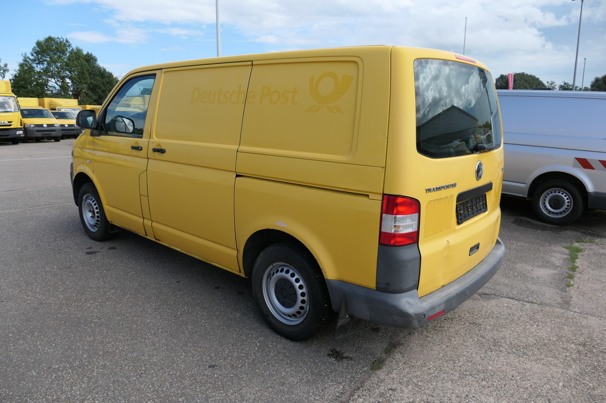VW T5 Transporter 2.0 TDI EURO-5 2xSCHIEBETÜR PARKT - Furgoneta pequeña: foto 4 VW T5 Transporter 2.0 TDI EURO-5 2xSCHIEBETÜR PARKT - Furgoneta pequeña: foto 4