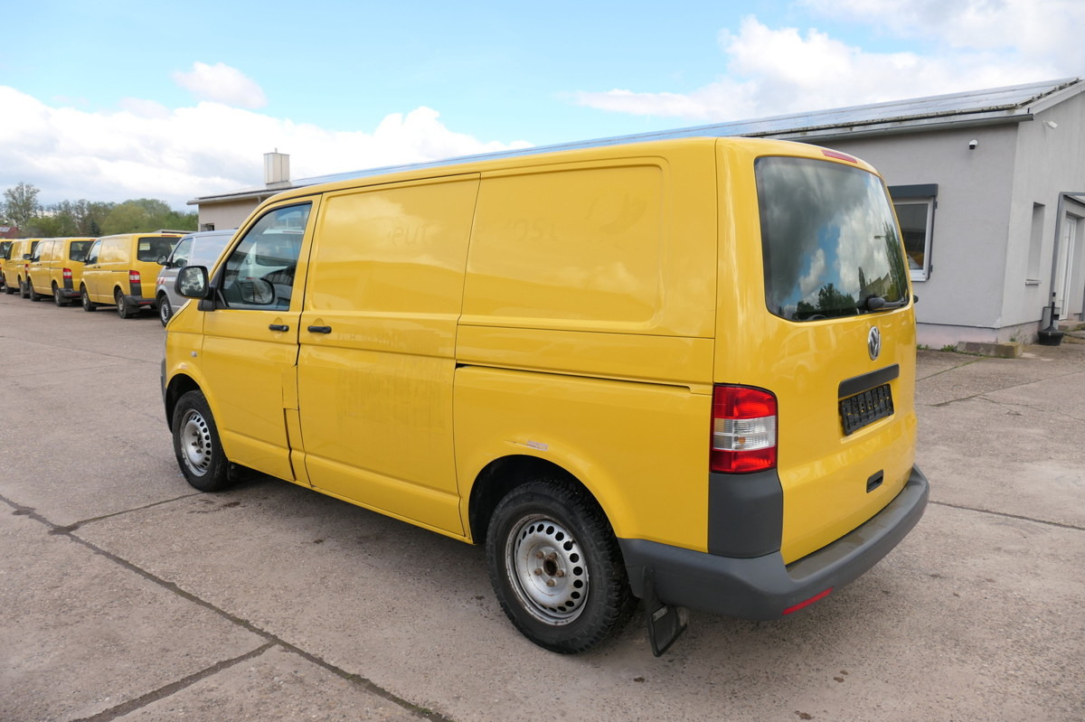 VW T5 Transporter 2.0 TDI PARKTRONIK EURO-5 2xSCHIE - Furgoneta pequeña: foto 5 VW T5 Transporter 2.0 TDI PARKTRONIK EURO-5 2xSCHIE - Furgoneta pequeña: foto 5
