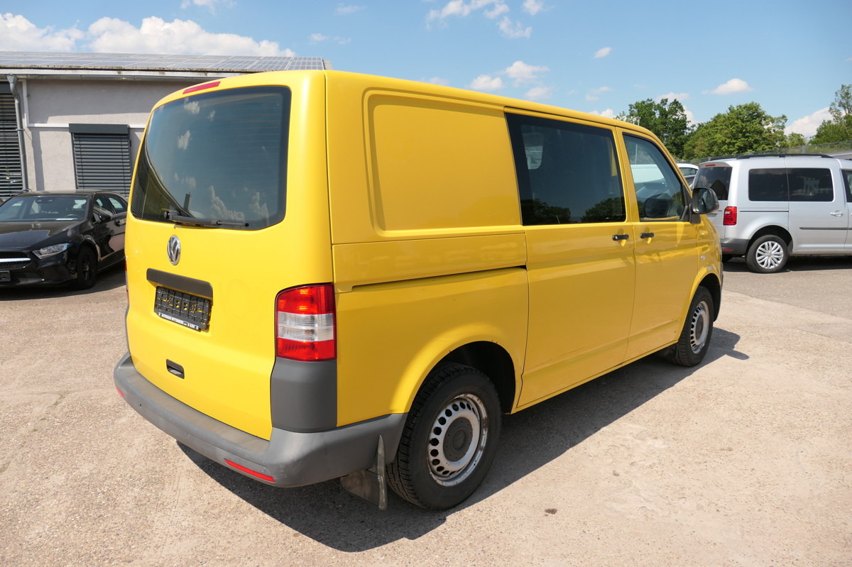 VW T5 Transporter 2.0 TDI PARKTRONIK EURO-5 2xSCHIE - Furgoneta pequeña: foto 4 VW T5 Transporter 2.0 TDI PARKTRONIK EURO-5 2xSCHIE - Furgoneta pequeña: foto 4