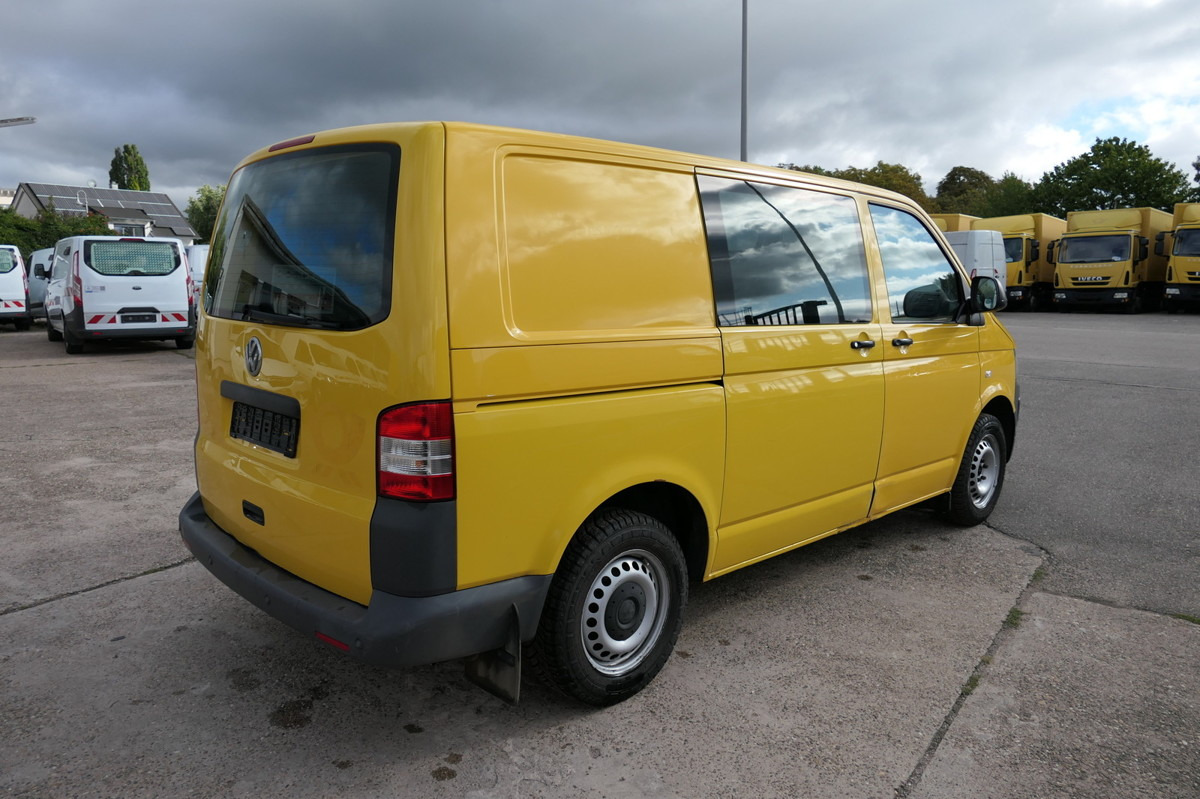 VW T5 Transporter 2.0 TDI PARKTRONIK EURO-5 2xSCHIE - Furgoneta pequeña: foto 3 VW T5 Transporter 2.0 TDI PARKTRONIK EURO-5 2xSCHIE - Furgoneta pequeña: foto 3