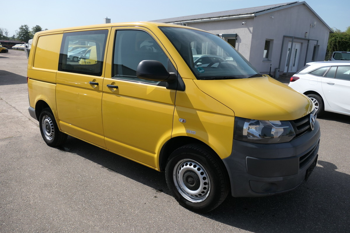 VW T5 Transporter 2.0 TDI PARKTRONIK EURO5 2xSCHIEB - Furgoneta pequeña: foto 2 VW T5 Transporter 2.0 TDI PARKTRONIK EURO5 2xSCHIEB - Furgoneta pequeña: foto 2
