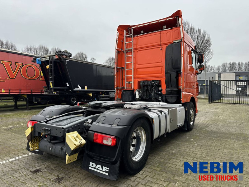 DAF XF450 4x2 Spacecab - 585.469km - Cabeza tractora: foto 2 DAF XF450 4x2 Spacecab - 585.469km - Cabeza tractora: foto 2