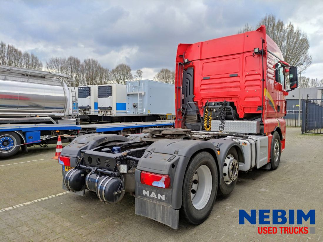 MAN TGX 24 24.420 6x2 - Tipper hydraulic - Cabeza tractora: foto 2 MAN TGX 24 24.420 6x2 - Tipper hydraulic - Cabeza tractora: foto 2