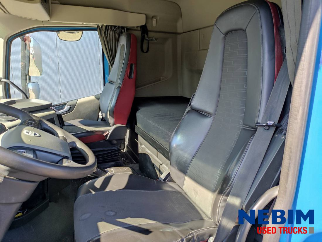 Volvo FH 500 6x4 - Hydraulic system - Cabeza tractora: foto 3 Volvo FH 500 6x4 - Hydraulic system - Cabeza tractora: foto 3