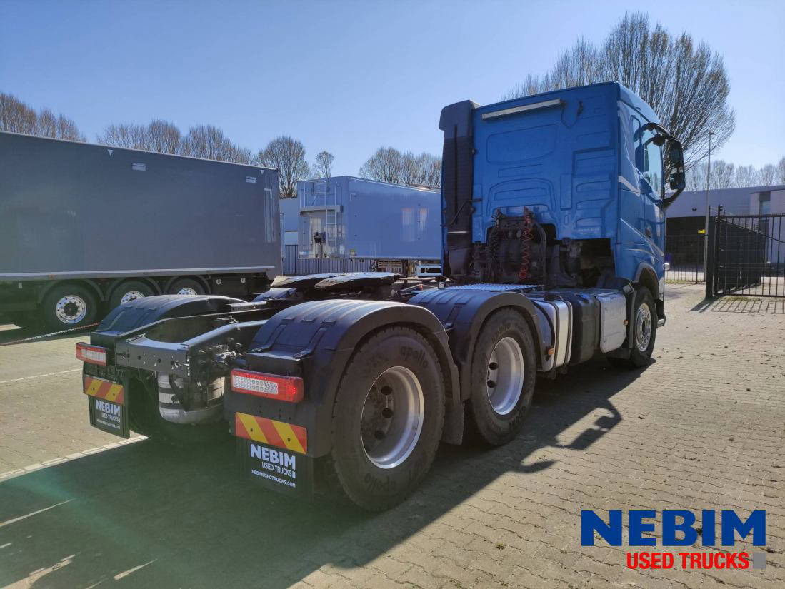 Volvo FH 500 6x4 - Hydraulic system - Cabeza tractora: foto 2 Volvo FH 500 6x4 - Hydraulic system - Cabeza tractora: foto 2