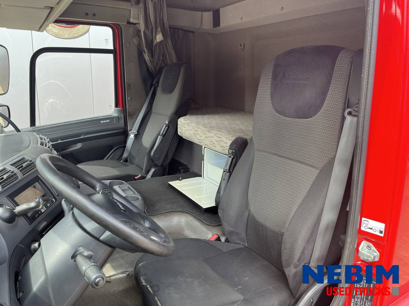 DAF CF400 4X2 + WECON Trailer - Camión caja cerrada: foto 5 DAF CF400 4X2 + WECON Trailer - Camión caja cerrada: foto 5