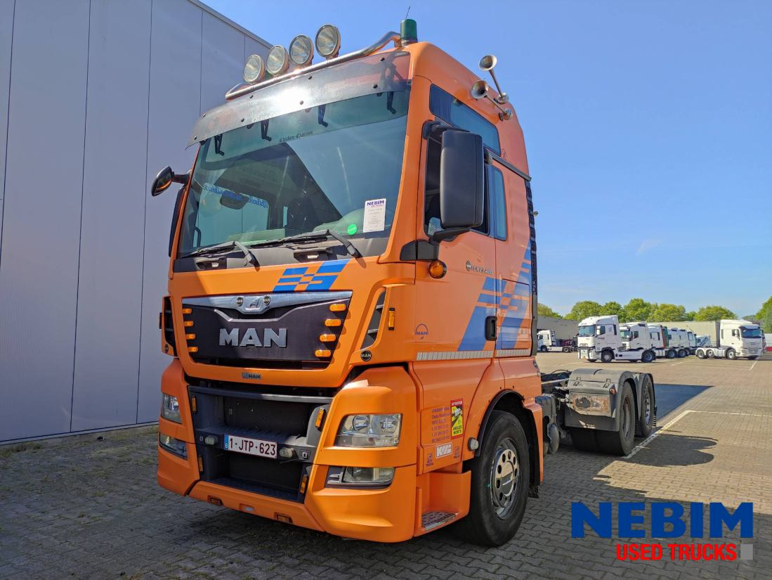MAN TGX 26.480 6x2 - Intarder - Camión chasis: foto 1 MAN TGX 26.480 6x2 - Intarder - Camión chasis: foto 1