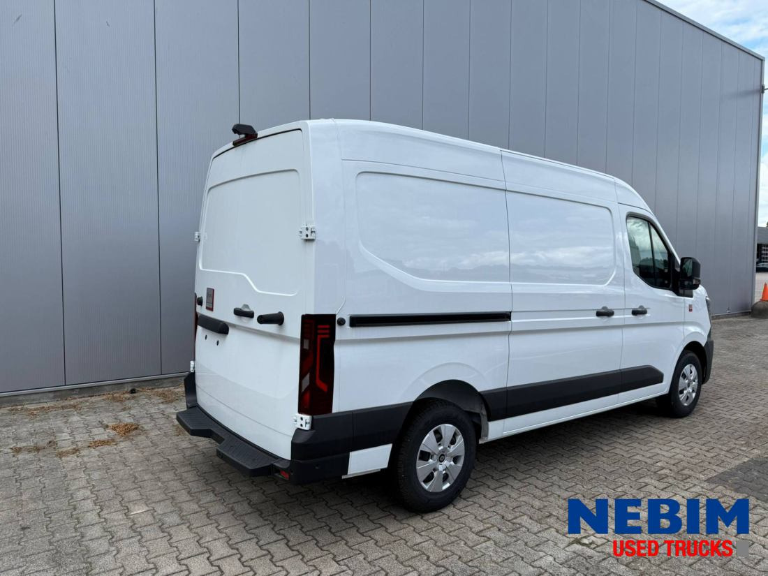 Renault Master L2H2 150HP. 4 Units Available - Furgón: foto 2 Renault Master L2H2 150HP. 4 Units Available - Furgón: foto 2