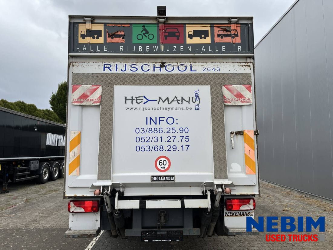 Leasing para  Scania P270 343.938km - 3 front seats Scania P270 343.938km - 3 front seats: foto 15