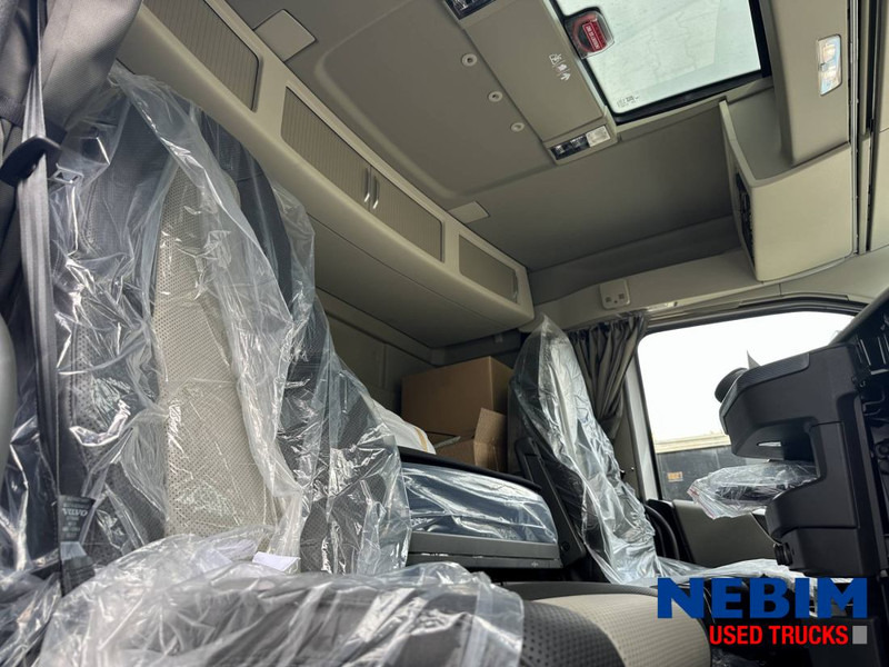 Camión grúa nuevo Volvo FH500 8x4 Triple - HMF5020K6 43,6 T/M NEW-NIEUW-NEU: foto 6