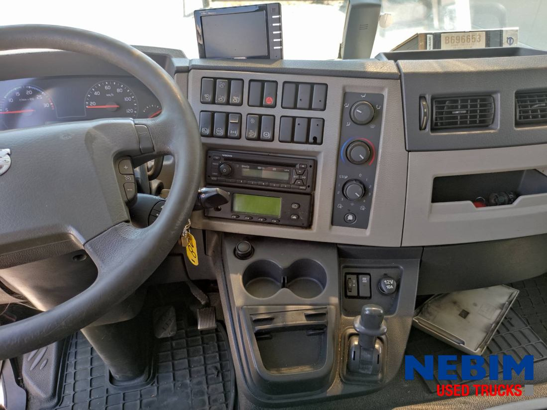 Camión frigorífico Volvo FL 280 4x2 Engine problem: foto 8