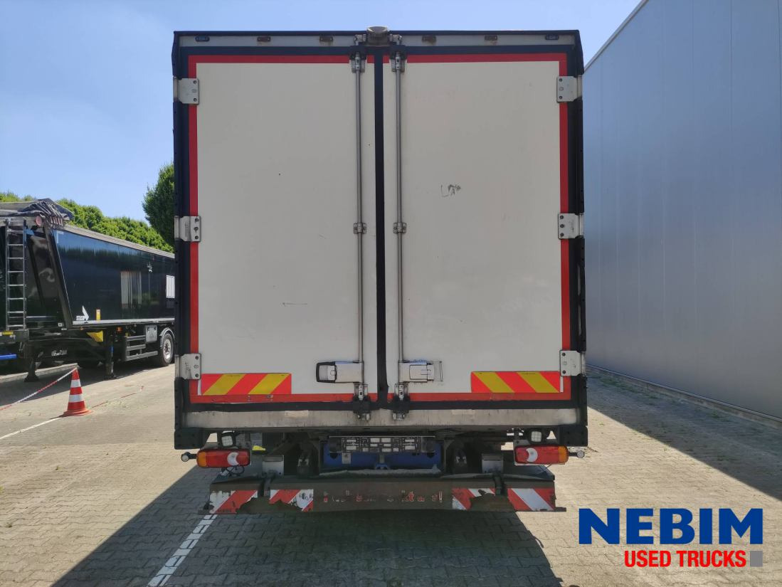 Camión frigorífico Volvo FL 280 4x2 Engine problem: foto 12