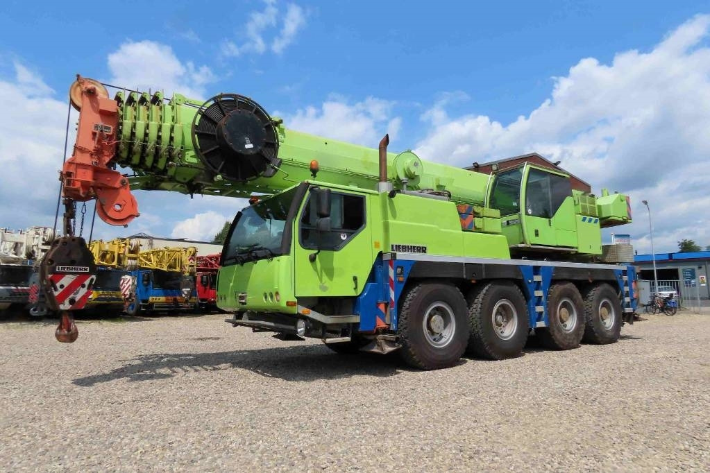 Liebherr LTM 1070-4.1 - Grúa todo terreno: foto 1 Liebherr LTM 1070-4.1 - Grúa todo terreno: foto 1