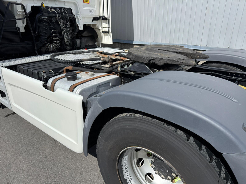 MAN TGX 18.500 - Cabeza tractora: foto 4 MAN TGX 18.500 - Cabeza tractora: foto 4