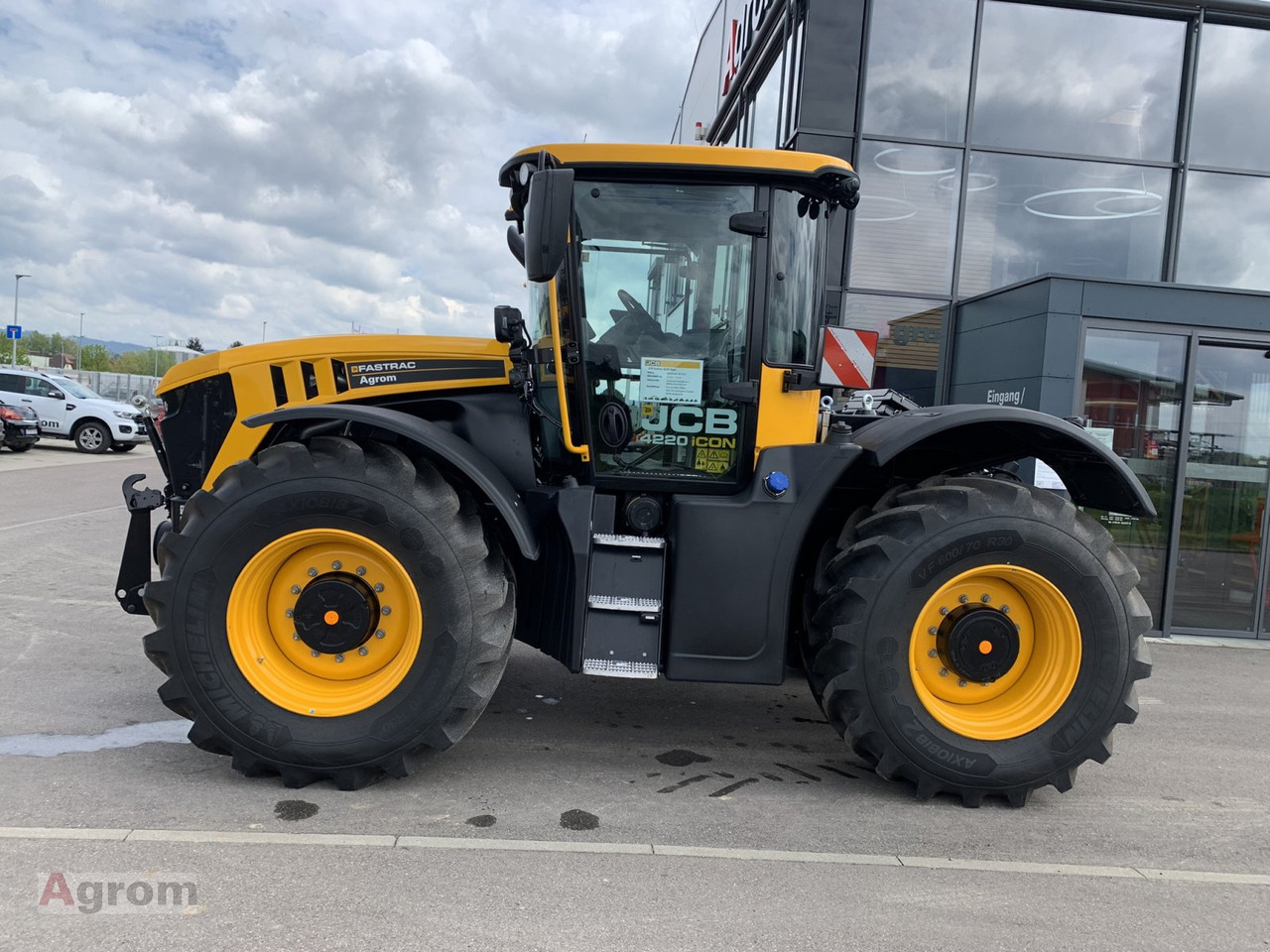 JCB Fastrac 4220 iCON - Tractor: foto 2 JCB Fastrac 4220 iCON - Tractor: foto 2