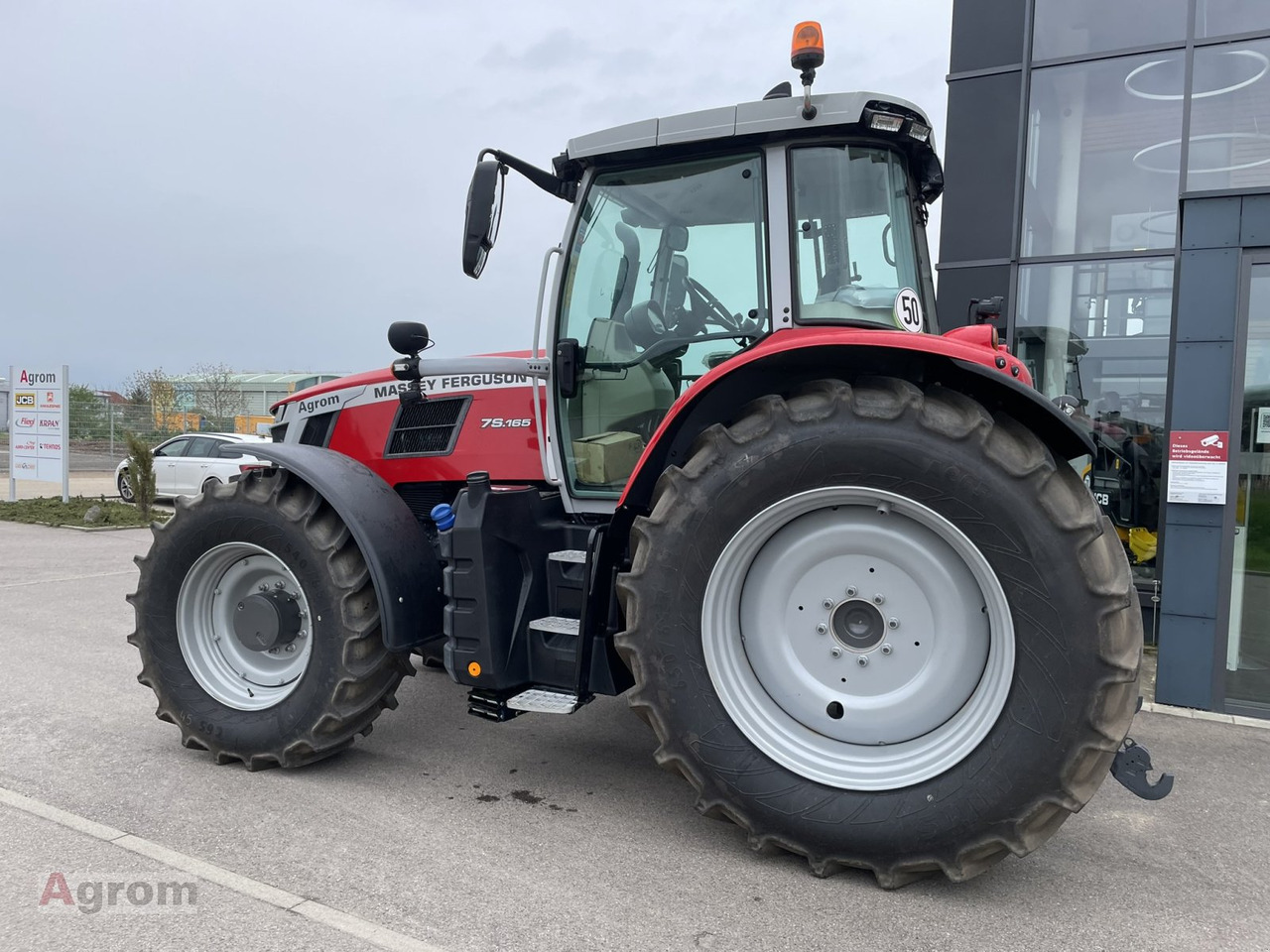 Massey Ferguson 7S.165 Dyna6 EFFICIENT - Tractor: foto 3 Massey Ferguson 7S.165 Dyna6 EFFICIENT - Tractor: foto 3