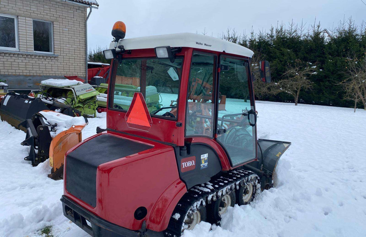 TORO Groundmaster 7200 - Tractor: foto 3 TORO Groundmaster 7200 - Tractor: foto 3