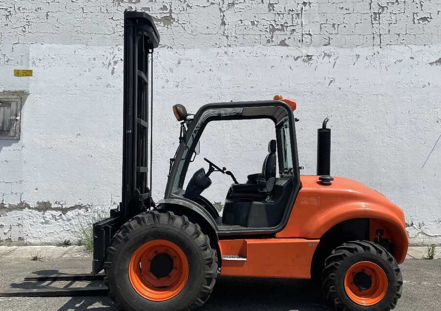 Ausa C 350 H X4 (4400 ore) - Carretilla todo terreno: foto 2 Ausa C 350 H X4 (4400 ore) - Carretilla todo terreno: foto 2
