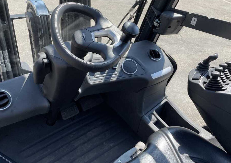 Linde H 25 D-01/1202 - Carretilla elevadora diésel: foto 2 Linde H 25 D-01/1202 - Carretilla elevadora diésel: foto 2