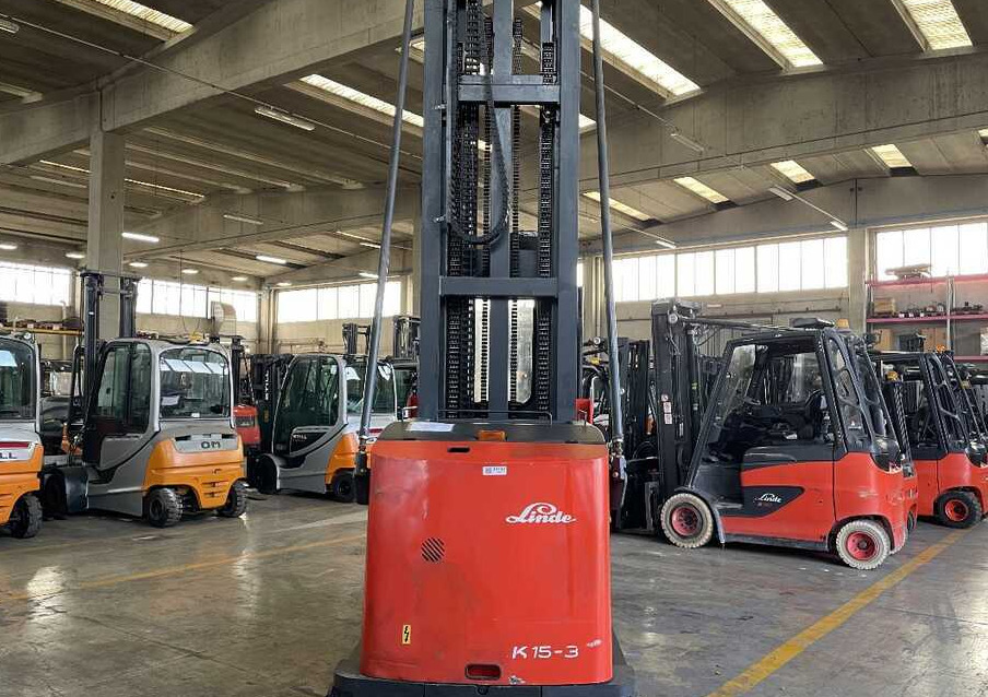 Linde K 15-3 (batteria 75%) - Recoge pedidos: foto 3 Linde K 15-3 (batteria 75%) - Recoge pedidos: foto 3