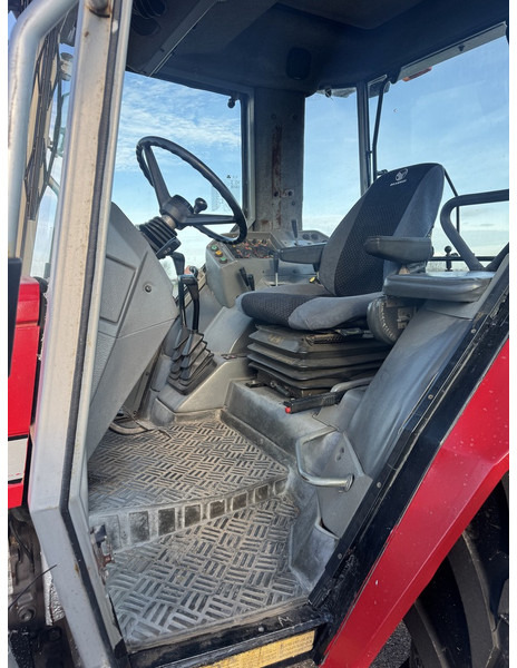 Massey Ferguson 3060 - Tractor: foto 4 Massey Ferguson 3060 - Tractor: foto 4