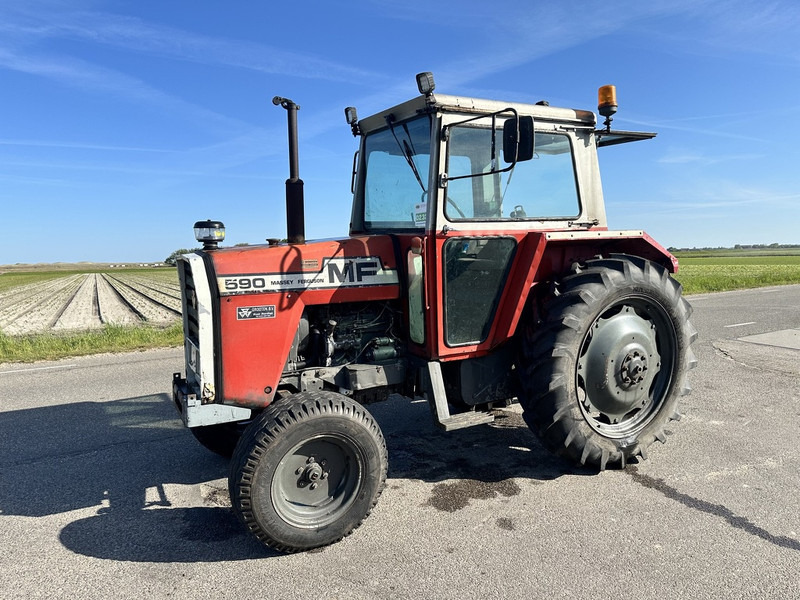 Tractor Massey Ferguson 590: foto 1