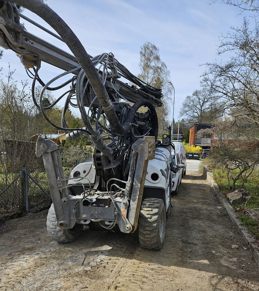 Atlas Copco FlexiROC T20 R-01 - Perforadora: foto 3 Atlas Copco FlexiROC T20 R-01 - Perforadora: foto 3