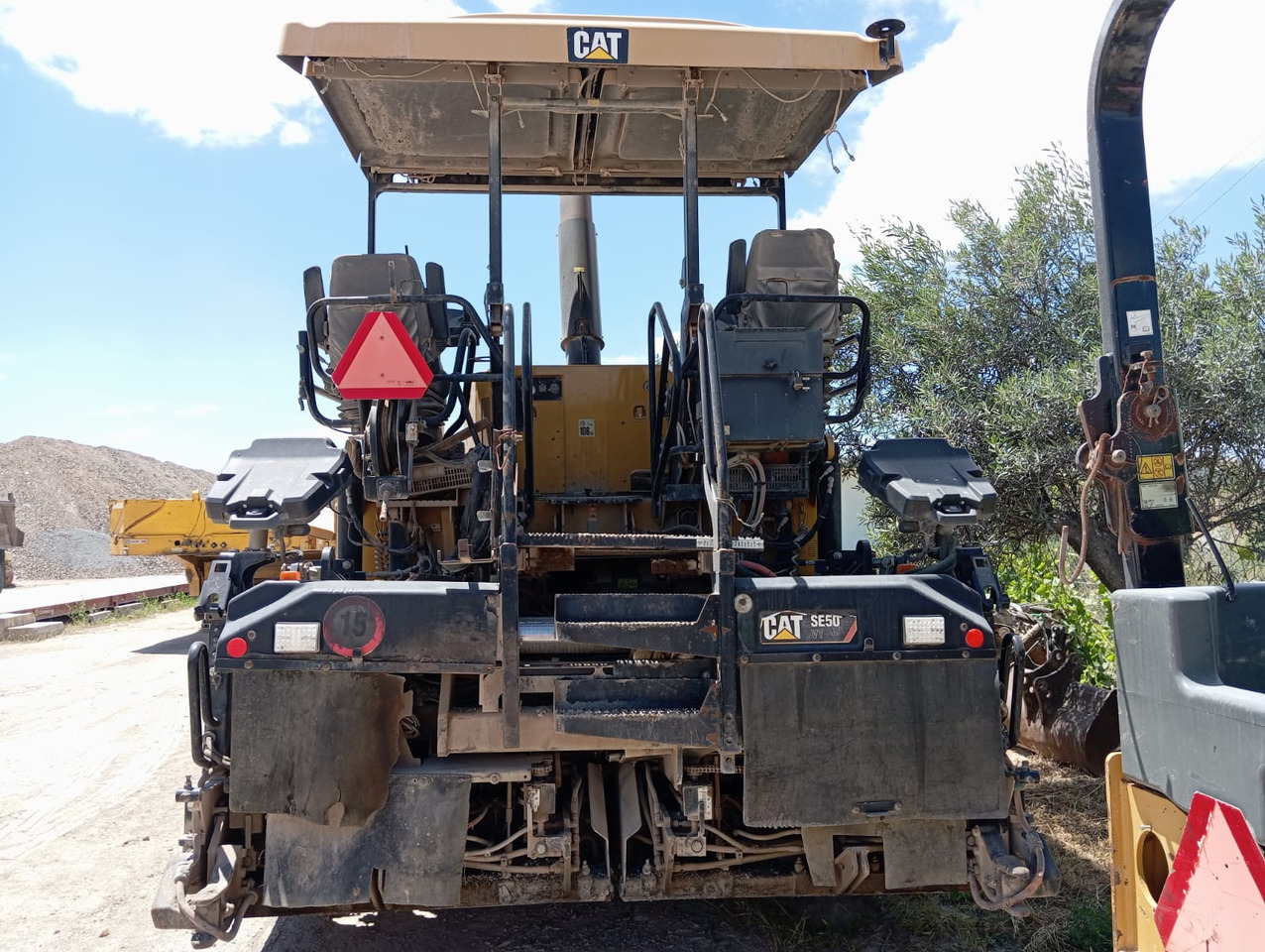 Caterpillar AP655F - Pavimentadora de asfalto: foto 4 Caterpillar AP655F - Pavimentadora de asfalto: foto 4
