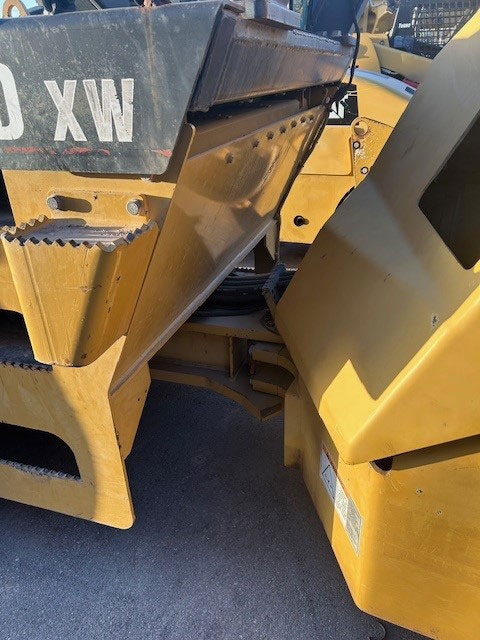 Rodillo Caterpillar CB-543D XW: foto 6