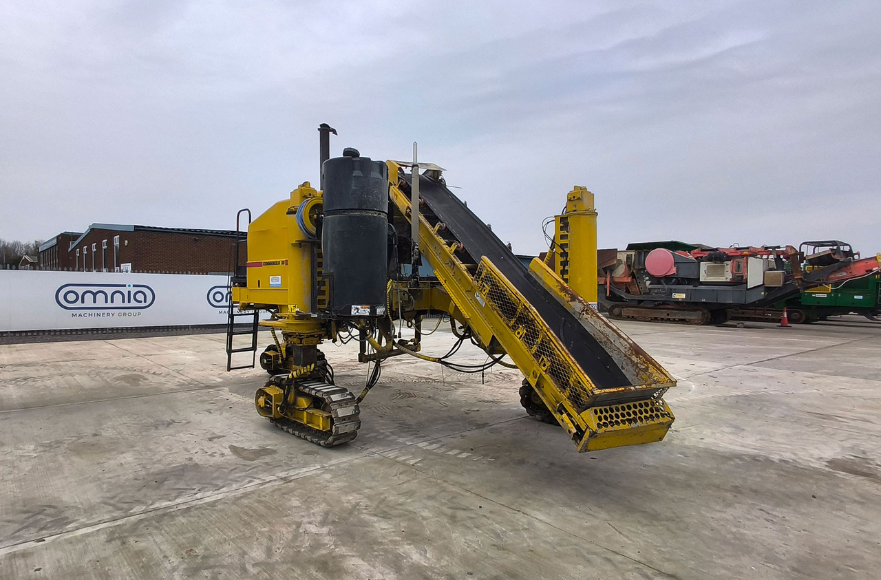 Gomaco Commander III - Extendedora de encofrado deslizante: foto 5 Gomaco Commander III - Extendedora de encofrado deslizante: foto 5