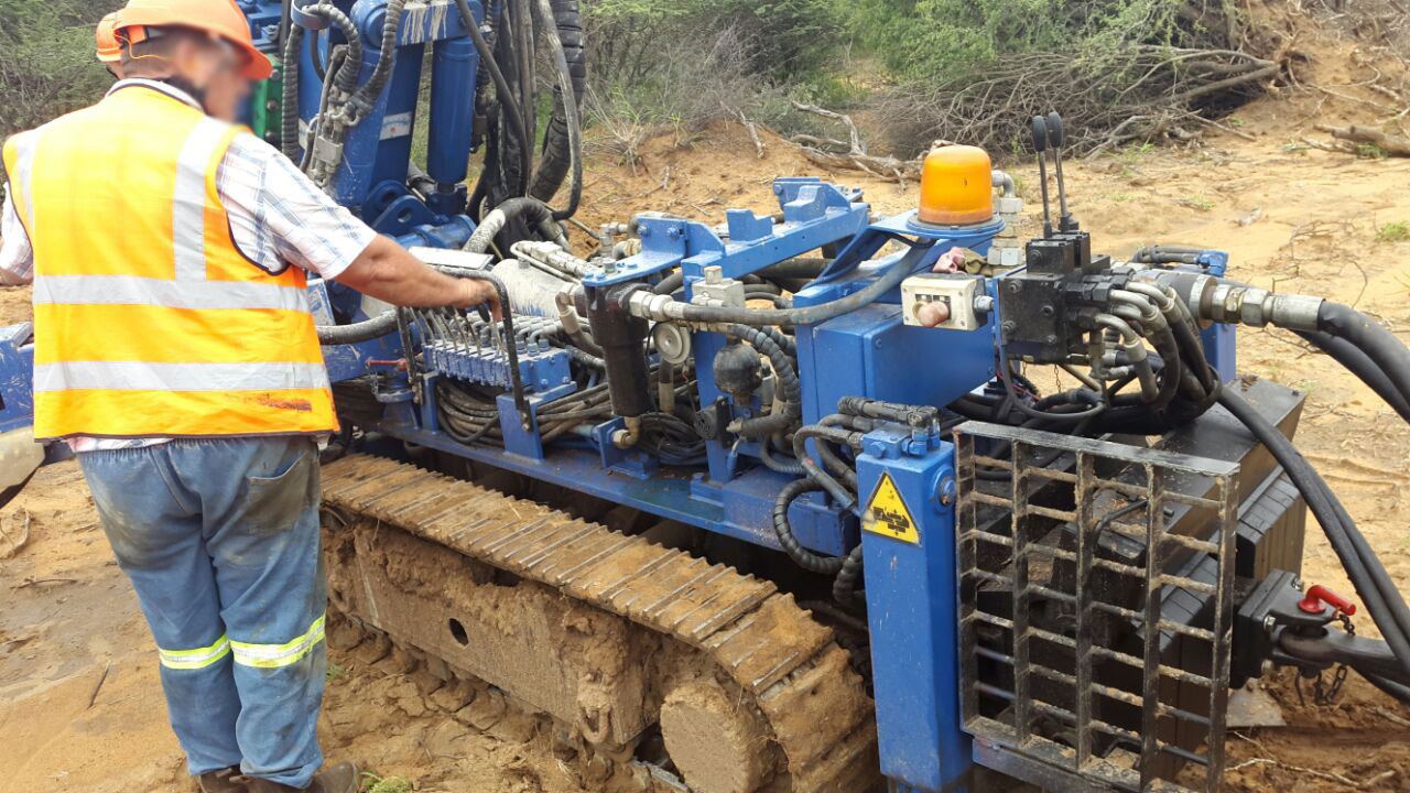 Hutte HBR 203 - Perforadora: foto 3 Hutte HBR 203 - Perforadora: foto 3