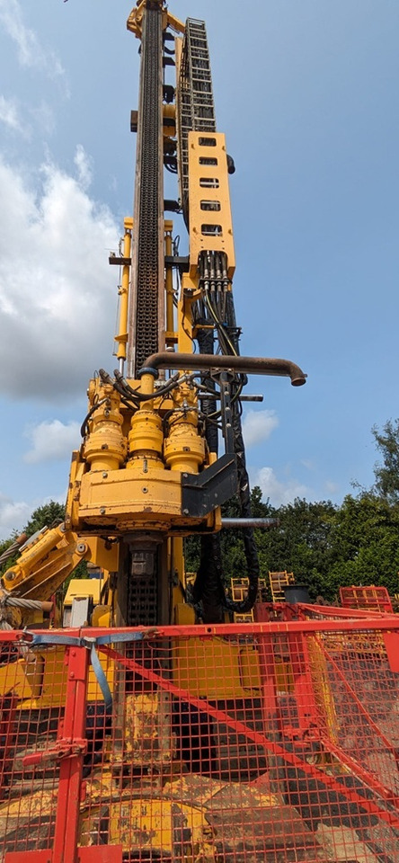 Hutte HBR 207 - Martillo de hinca de pilotes: foto 3 Hutte HBR 207 - Martillo de hinca de pilotes: foto 3