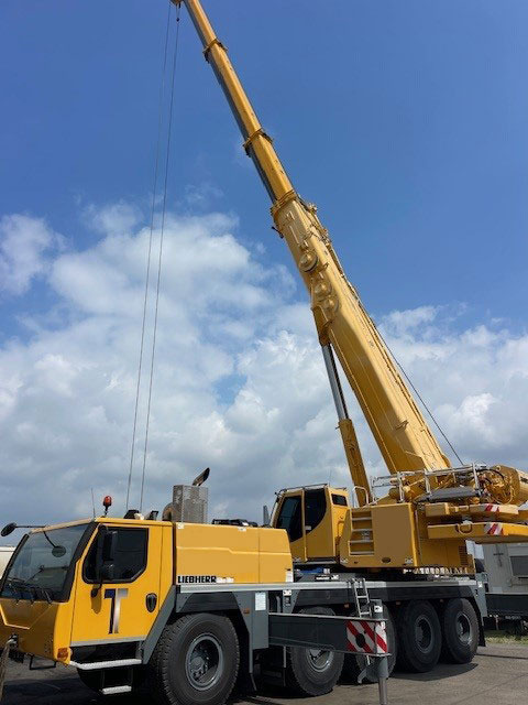 Liebherr LTM 1100-5.2 - Autogrúa: foto 1 Liebherr LTM 1100-5.2 - Autogrúa: foto 1