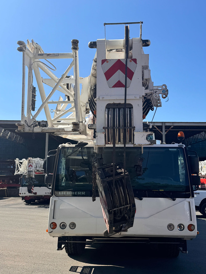 Liebherr LTM 1130-5.1 - Autogrúa: foto 5 Liebherr LTM 1130-5.1 - Autogrúa: foto 5
