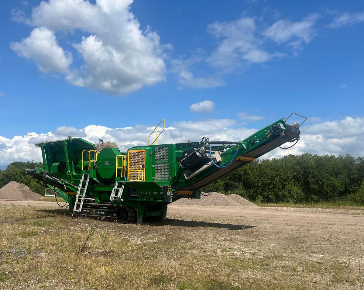 McCloskey J45 - Trituradora de mandíbula: foto 1 McCloskey J45 - Trituradora de mandíbula: foto 1