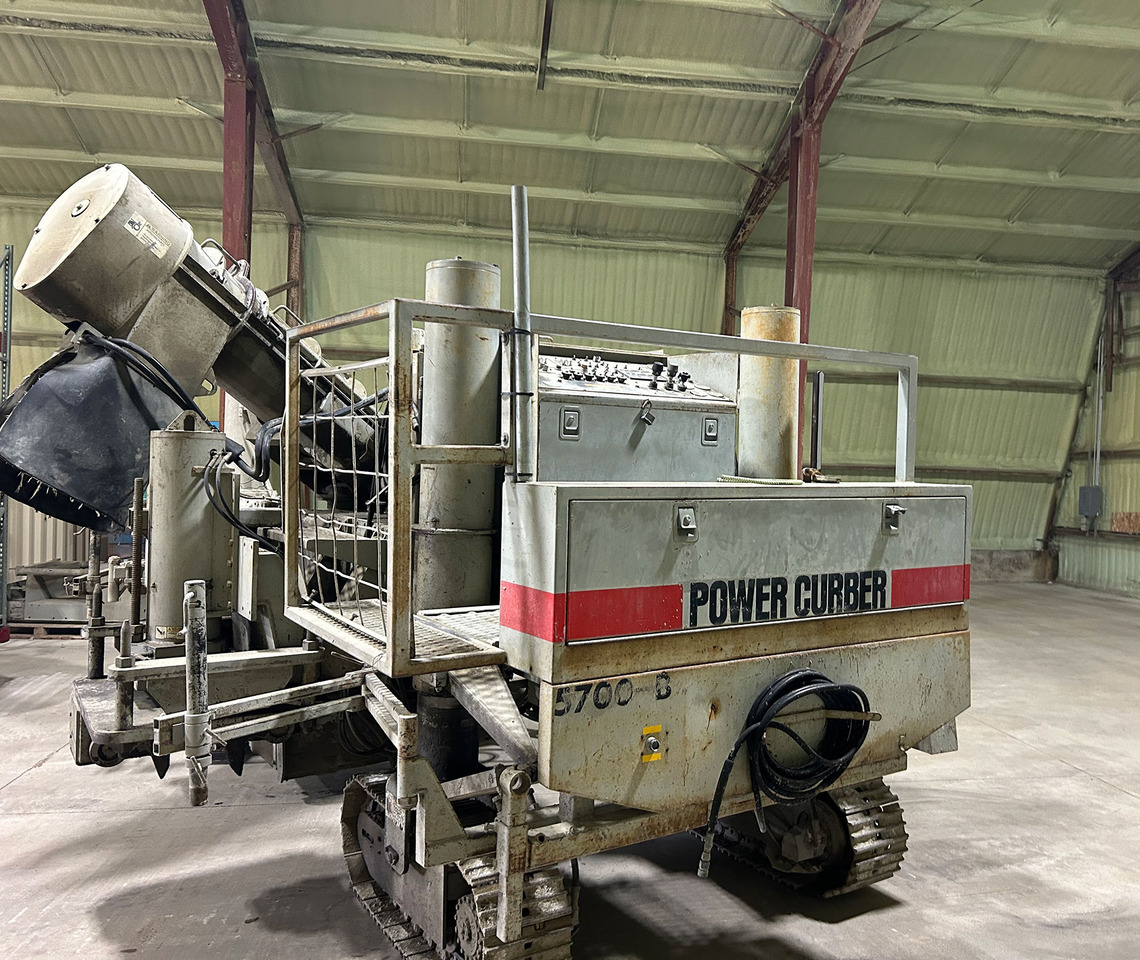 Power Curber 5700B - Pavimentadora de asfalto: foto 4 Power Curber 5700B - Pavimentadora de asfalto: foto 4