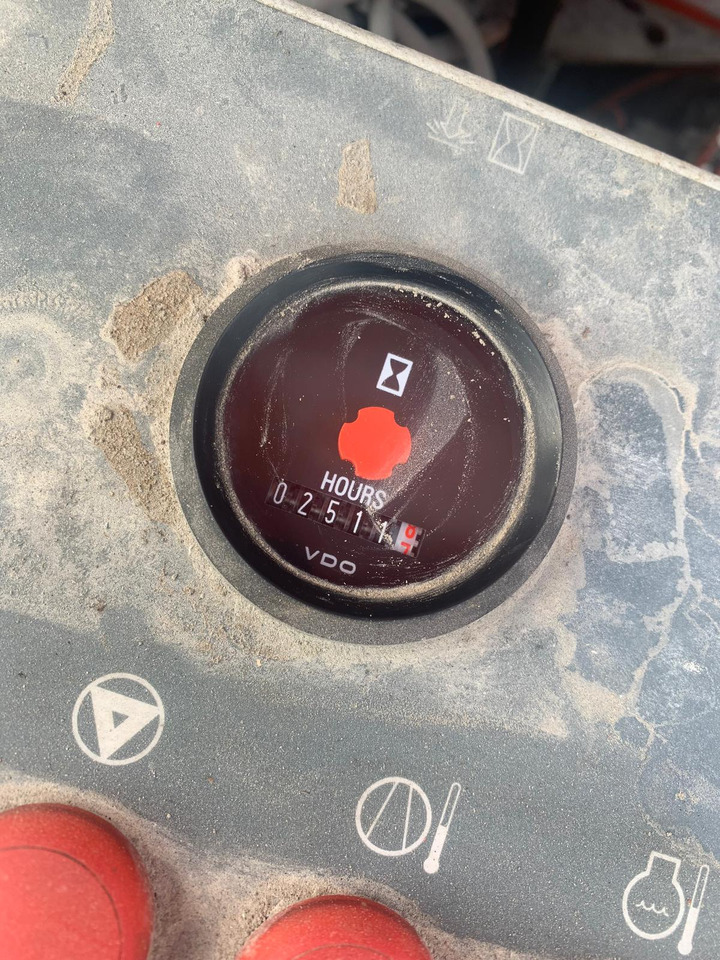 Perforadora Sandvik DC122R: foto 6