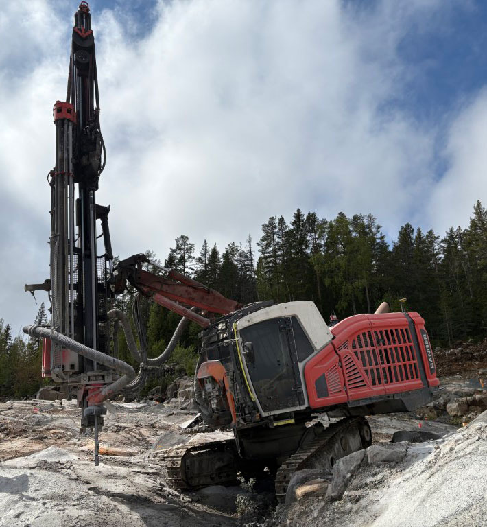 Sandvik DX800i - Perforadora: foto 3 Sandvik DX800i - Perforadora: foto 3