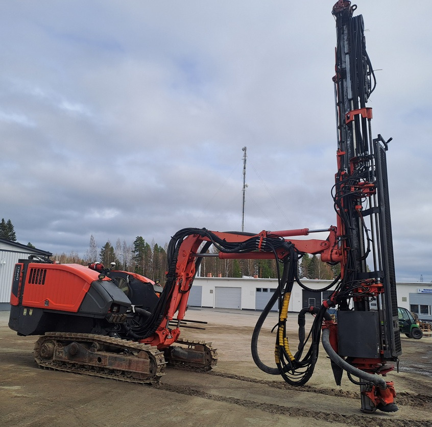 Sandvik Dino DC400Ri - Perforadora: foto 3 Sandvik Dino DC400Ri - Perforadora: foto 3